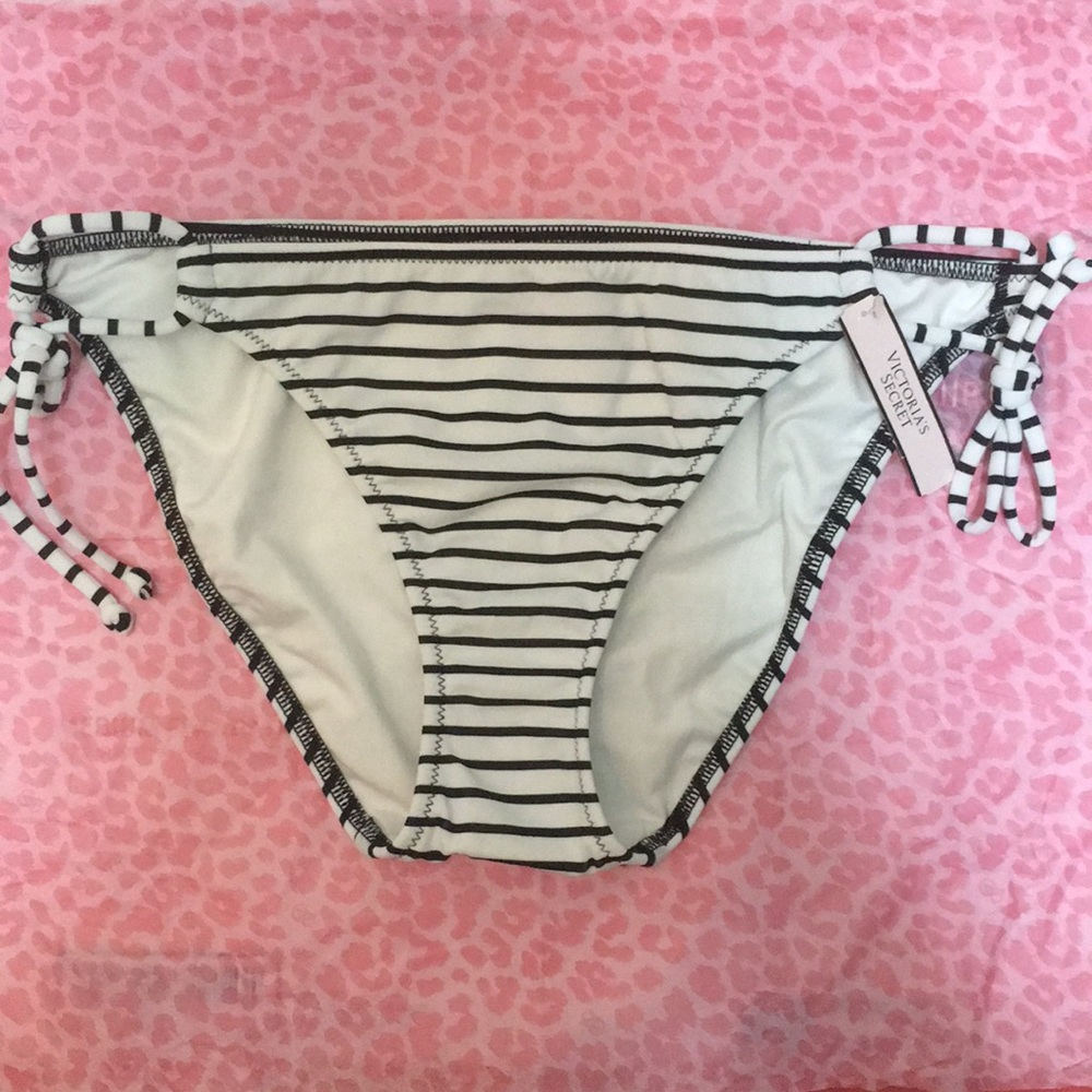 Victoria’s Secret Bow Bikini Swimsuit